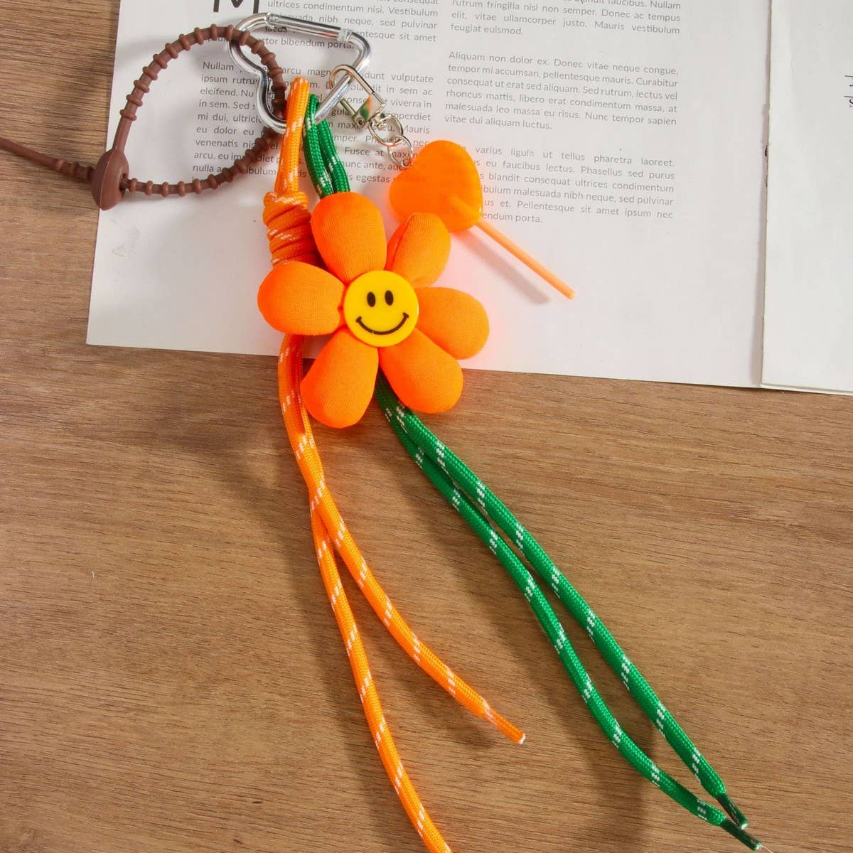 Daisy Fabric Smiley Flower Keychain Bag Charm