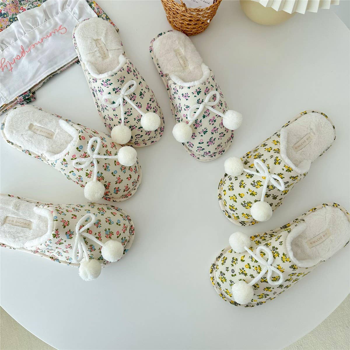 NEW STYLE PLUSH HOME WARM THICK-SOLED SLIPPERS_CWMM2984