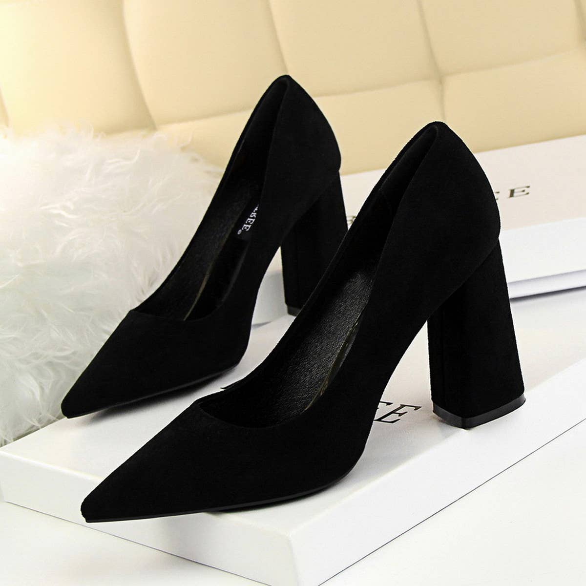 SIMPLE SUEDE SHALLOW-MOUTH POINTED HIGH HEELS_CWSHH0037