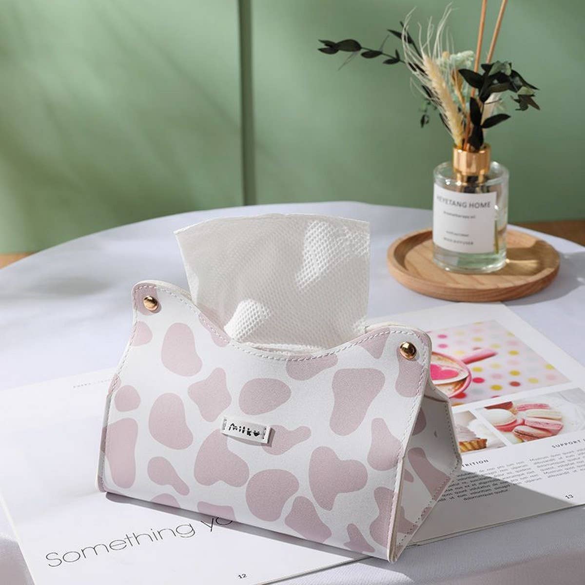NEW HOUSEHOLD CUTE COW CARTOON TABLE TISSUE BOX