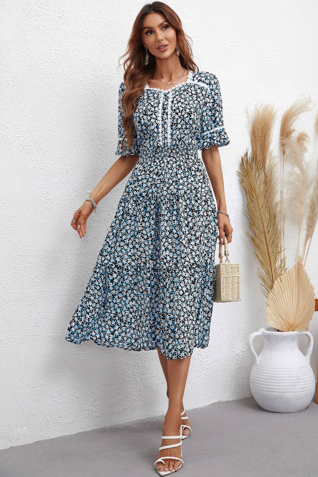 Stylish print square collar waist dress
