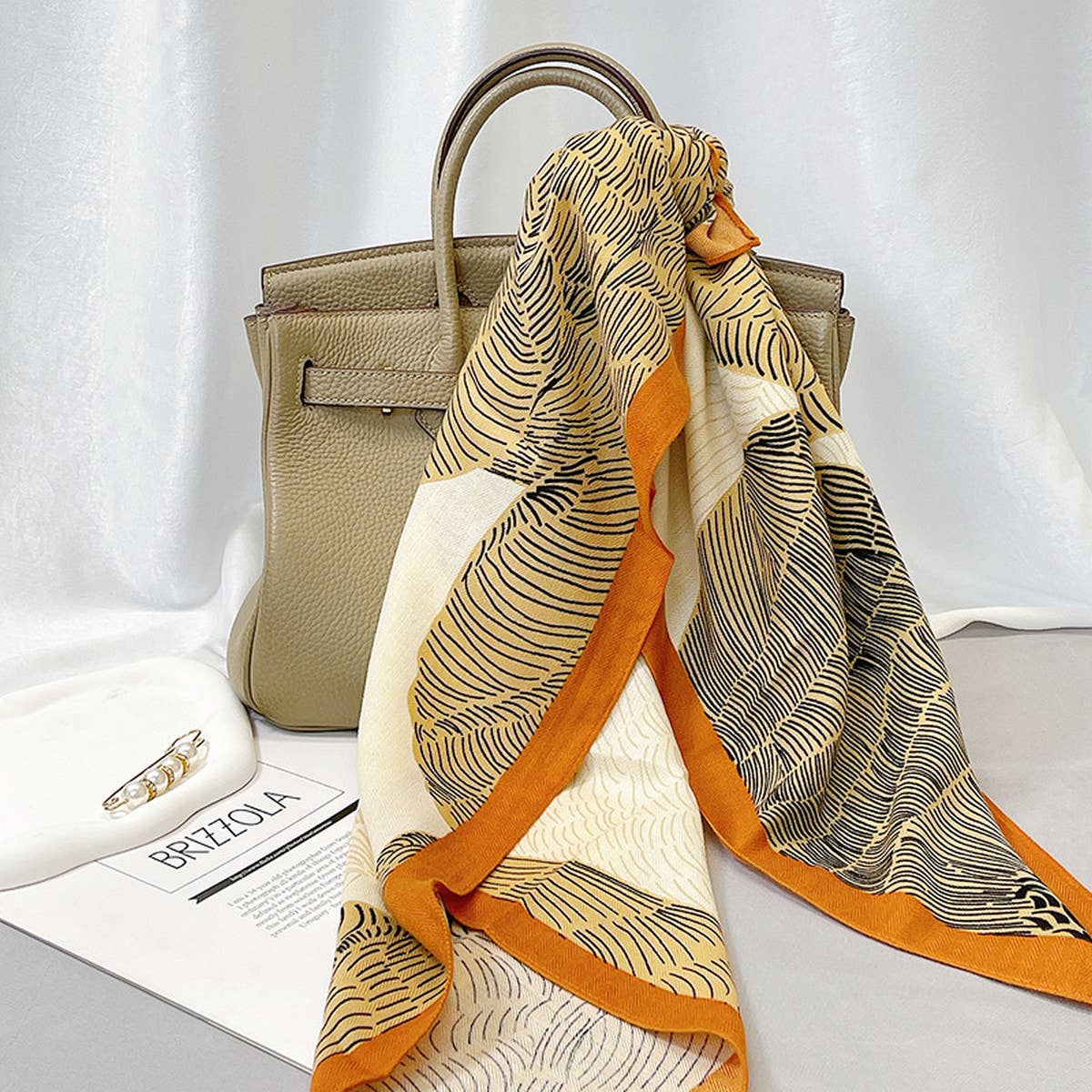 Velvet Wool Scarf ? Elegant Floral Pattern Wrap