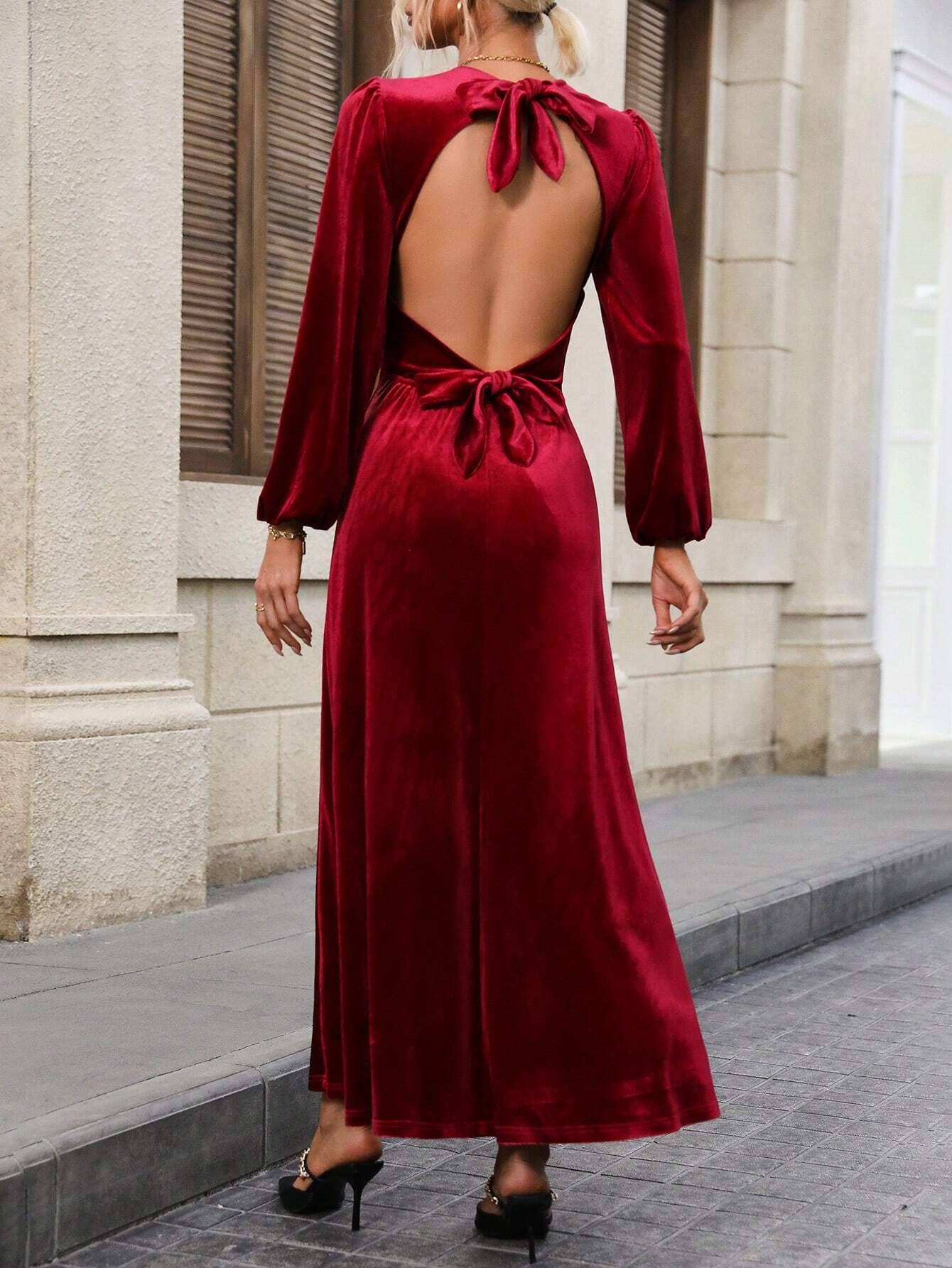 VELVET SENIOR SENSE BACKLESS TEMPERAMENT LONGDRESS