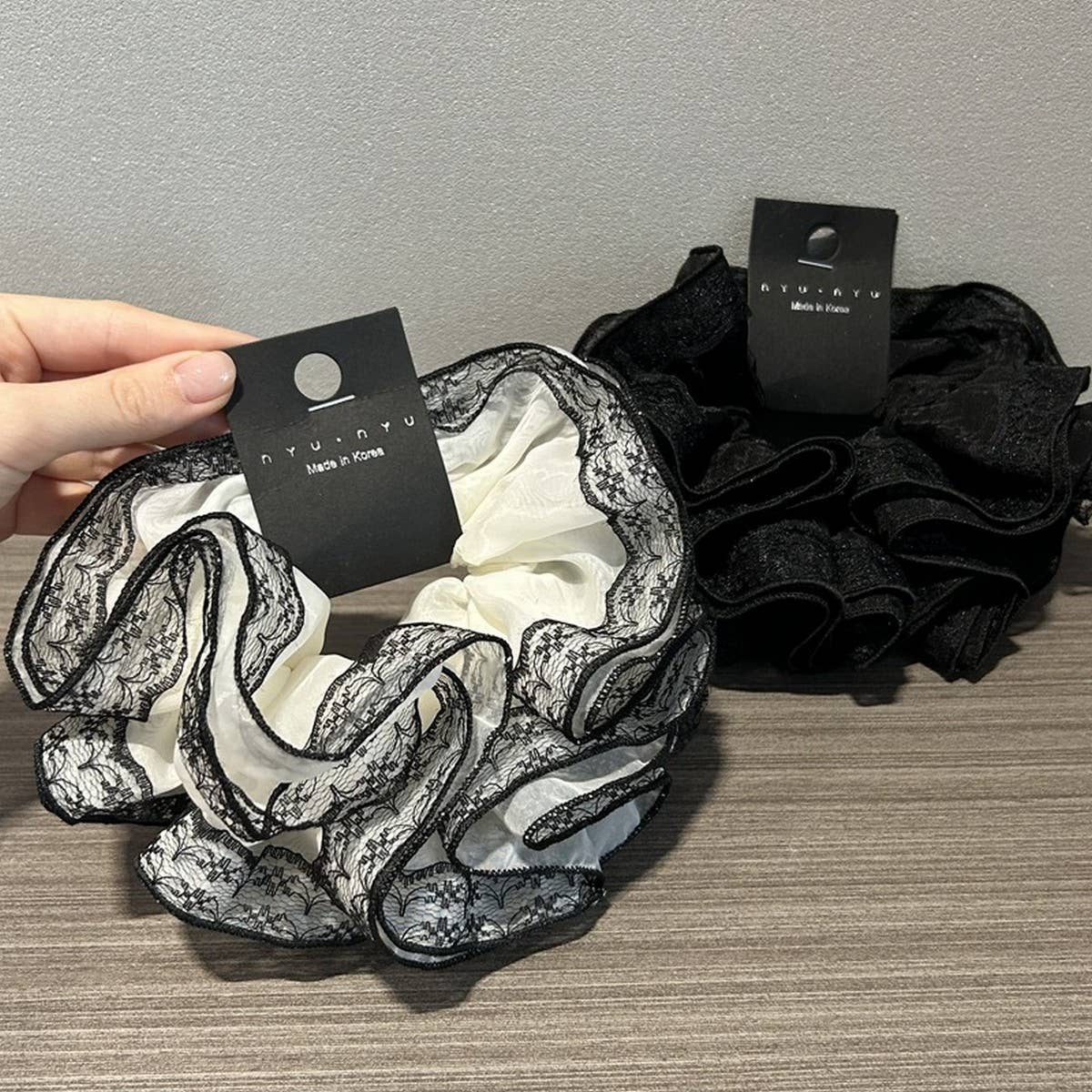 FRENCH EASY COLORIST HAIR SCRUNCHIES_CWAHA1738