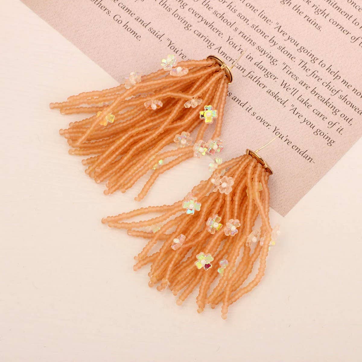 SWEET AND ELEGANT HAND-WOVEN CRYSTAL EARRINGS