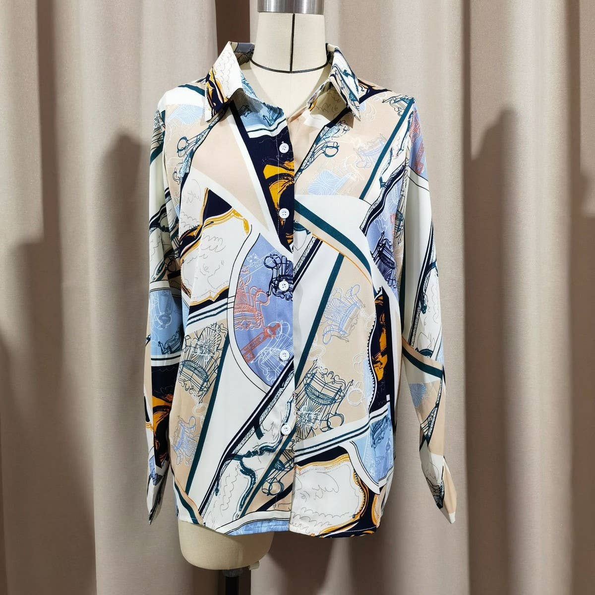 Fashion print loose long-sleeved chiffon shirt