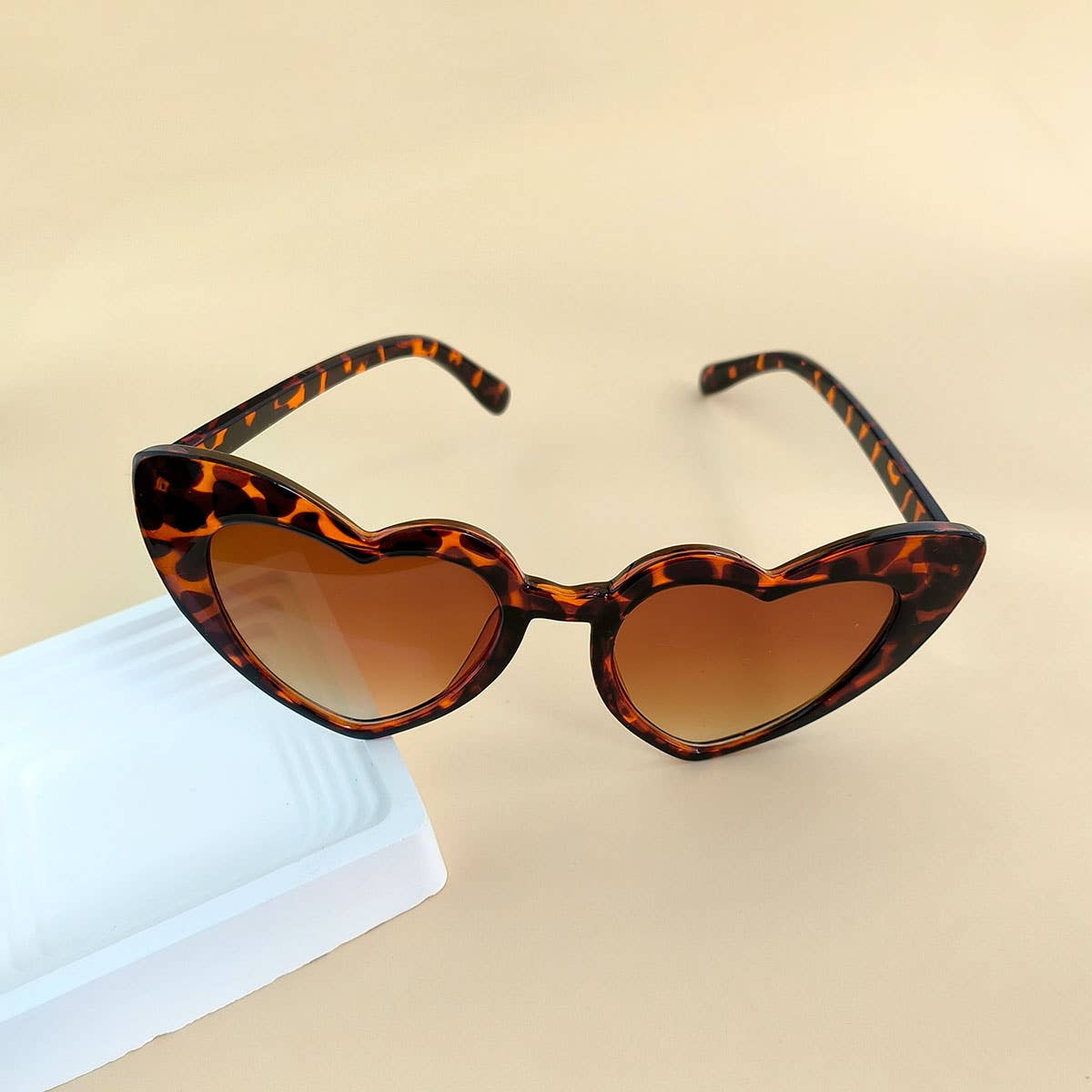 HEART SUNGLASSES