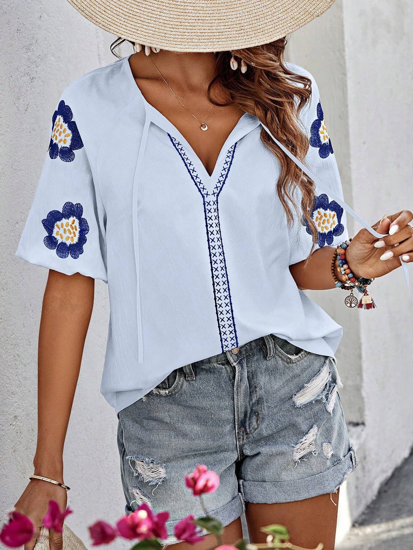 V-NECK SOLID COLOR LOOSE SHIRT
