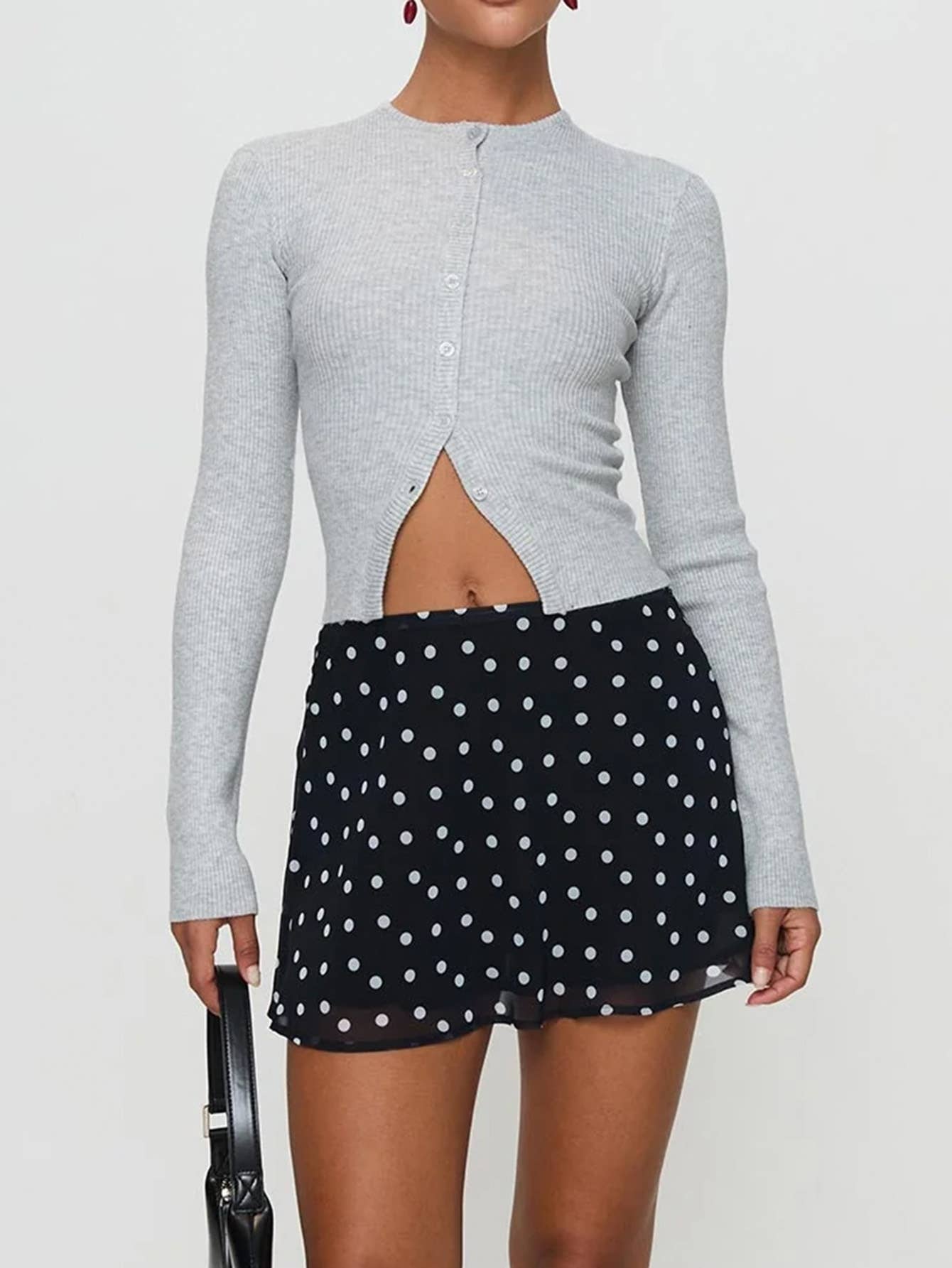 Hot Girl solid color long-sleeved woolen Sweater