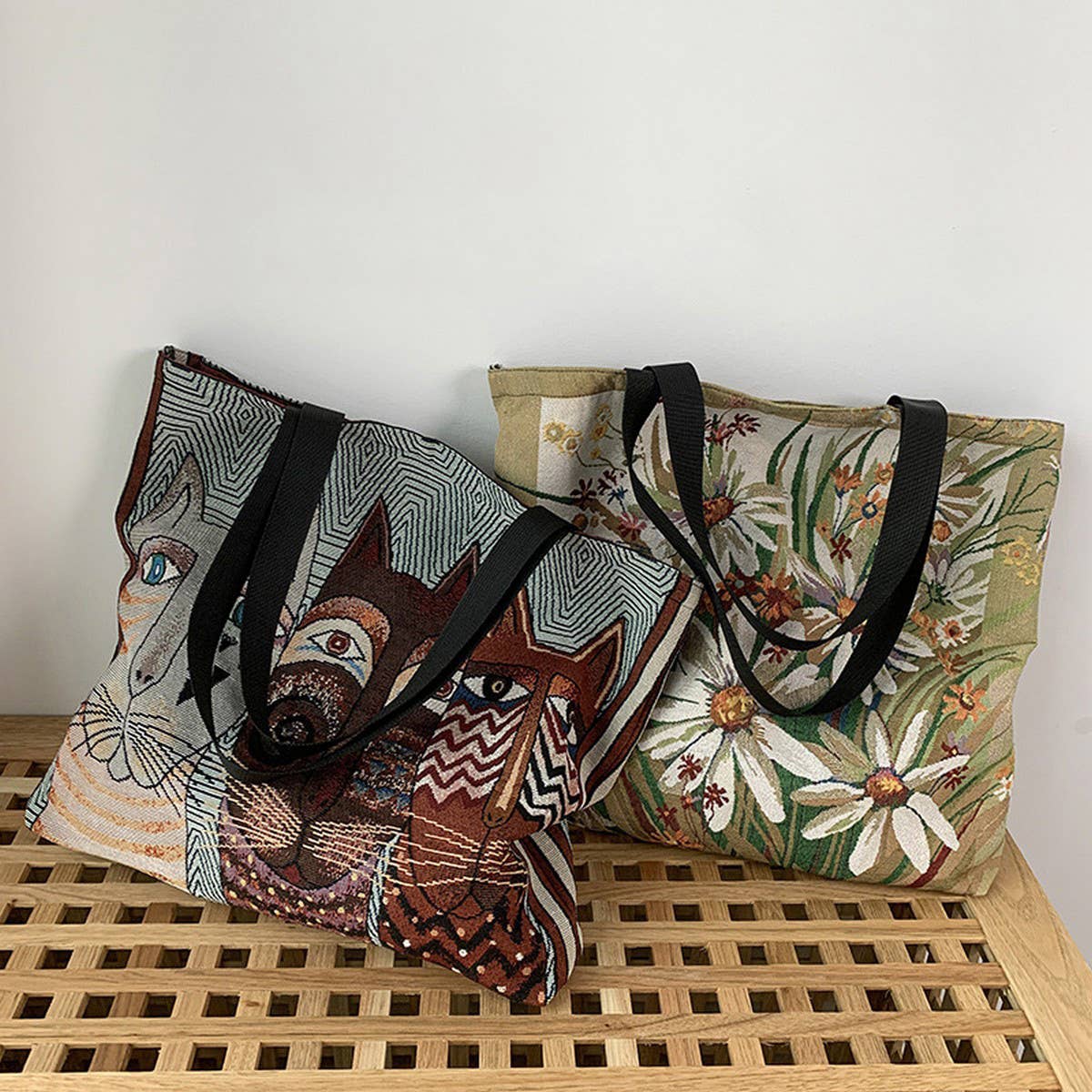 TOTE BAGS CANVAS WITH VINTAGE PRINTS_CWAB2063