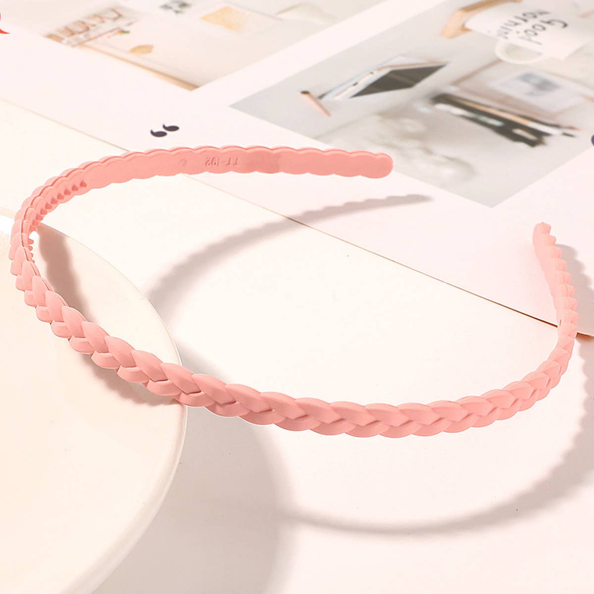 BRAIDED DESIGN HEADBAND_CWAHA0216