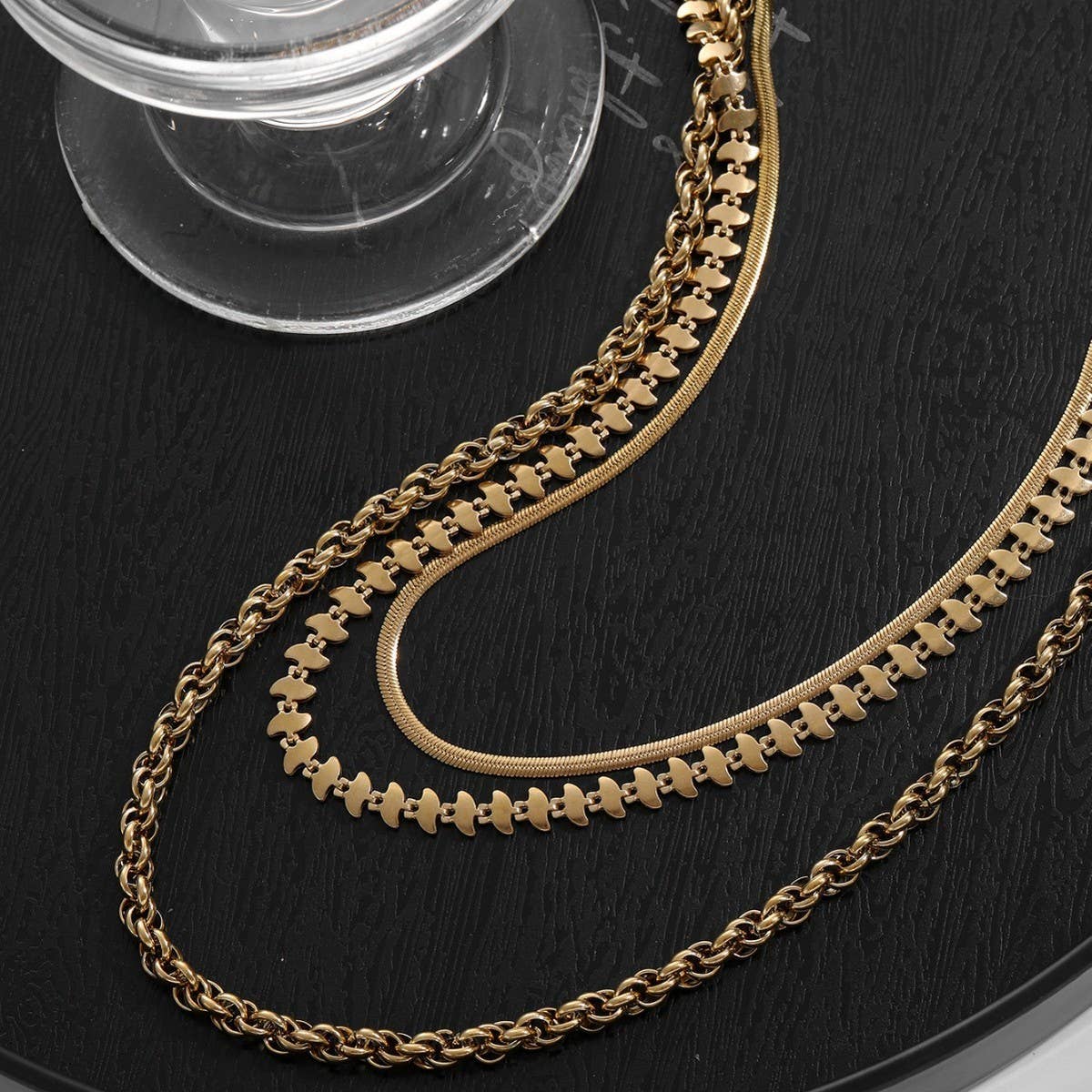 SNAKE BONE TWISTED TOOTH THREE-LAYER NECKLACE_CWMM3693