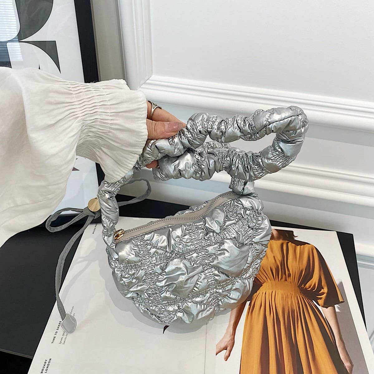 Cloud Bag Shiny Puffy Dumpling Shoulder Purse_CUAB00505