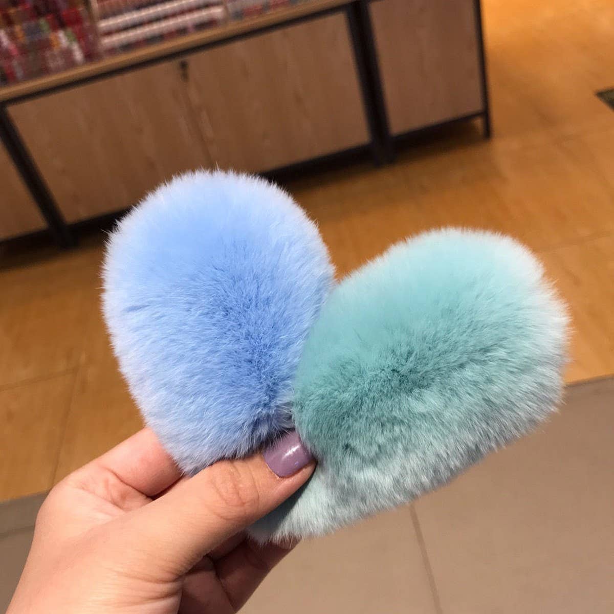 Furry Mink Hair Clip ? Cute Fluffy BB Barrette