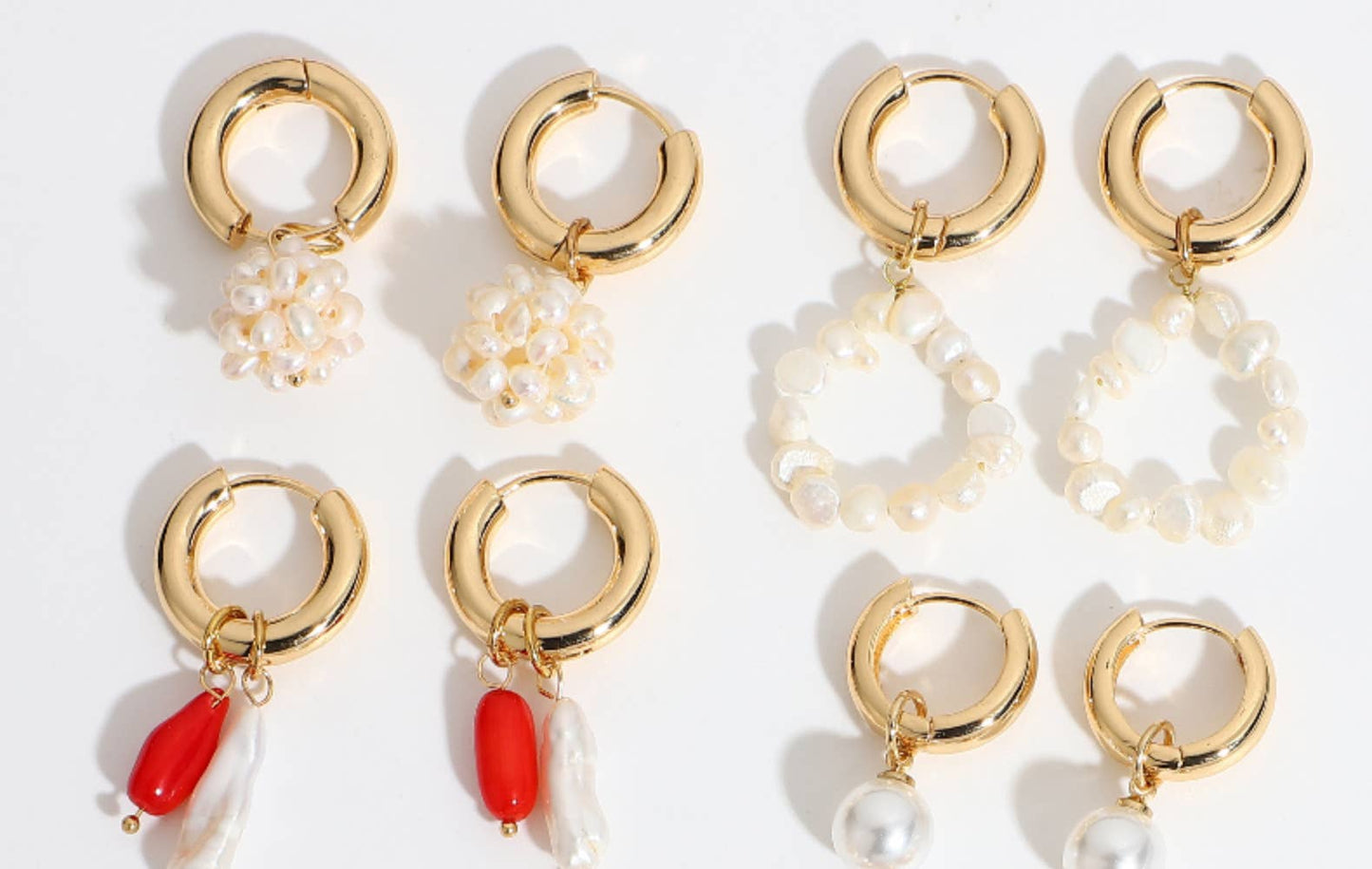 Trendy pearl element earrings