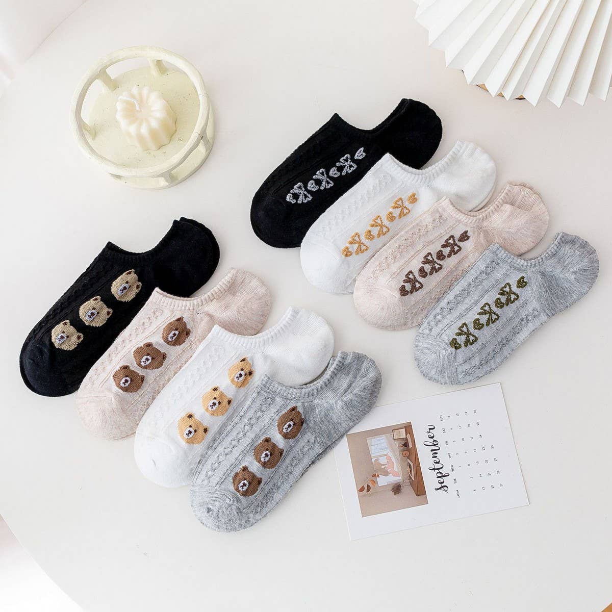 CARTOON BEAR SILICONE ANTI-SLIP BOAT SOCKS_CWMS2023