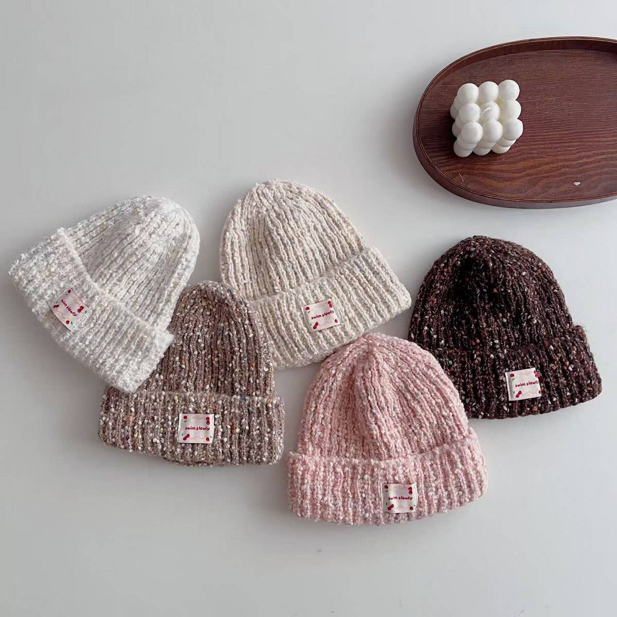 CHILDREN'S STYLISH CURLED WHITE LABEL KNITTED HAT_CWAH2935