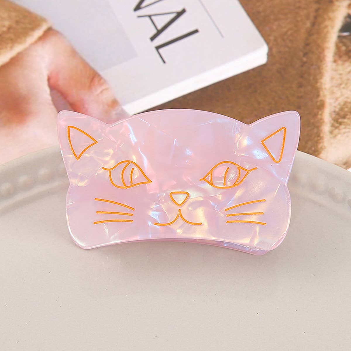 Acrylic Medium Cat Hair Claw Clip for Bangs_CWAHA0992
