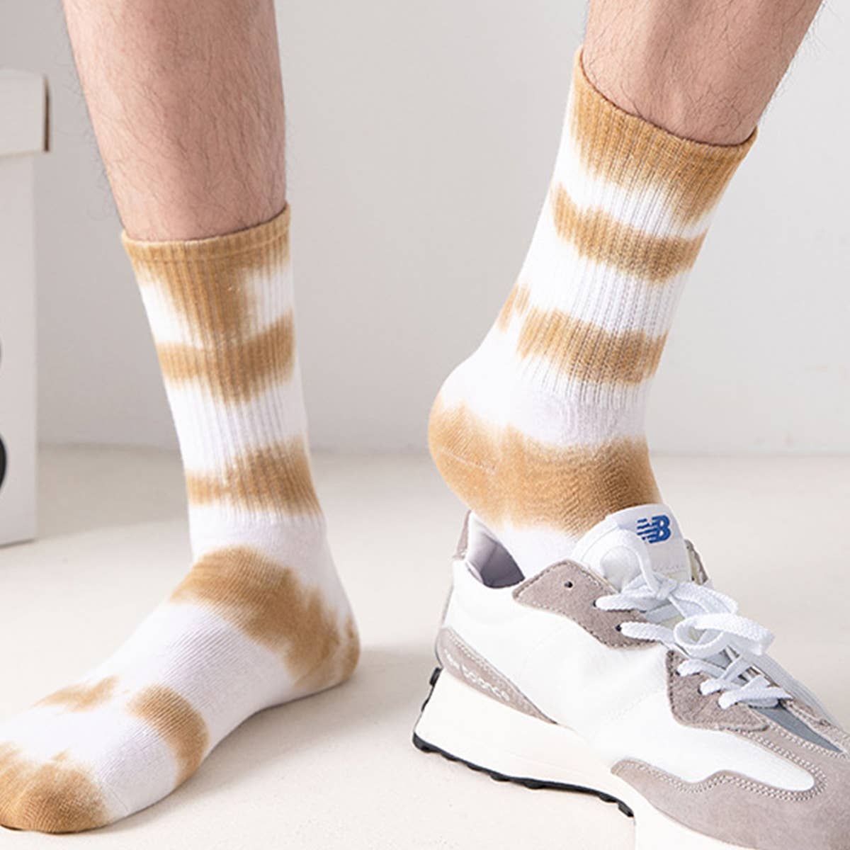 SIMPLE TIE-DYED HIGH-TOP SOCKS_CWMS0263