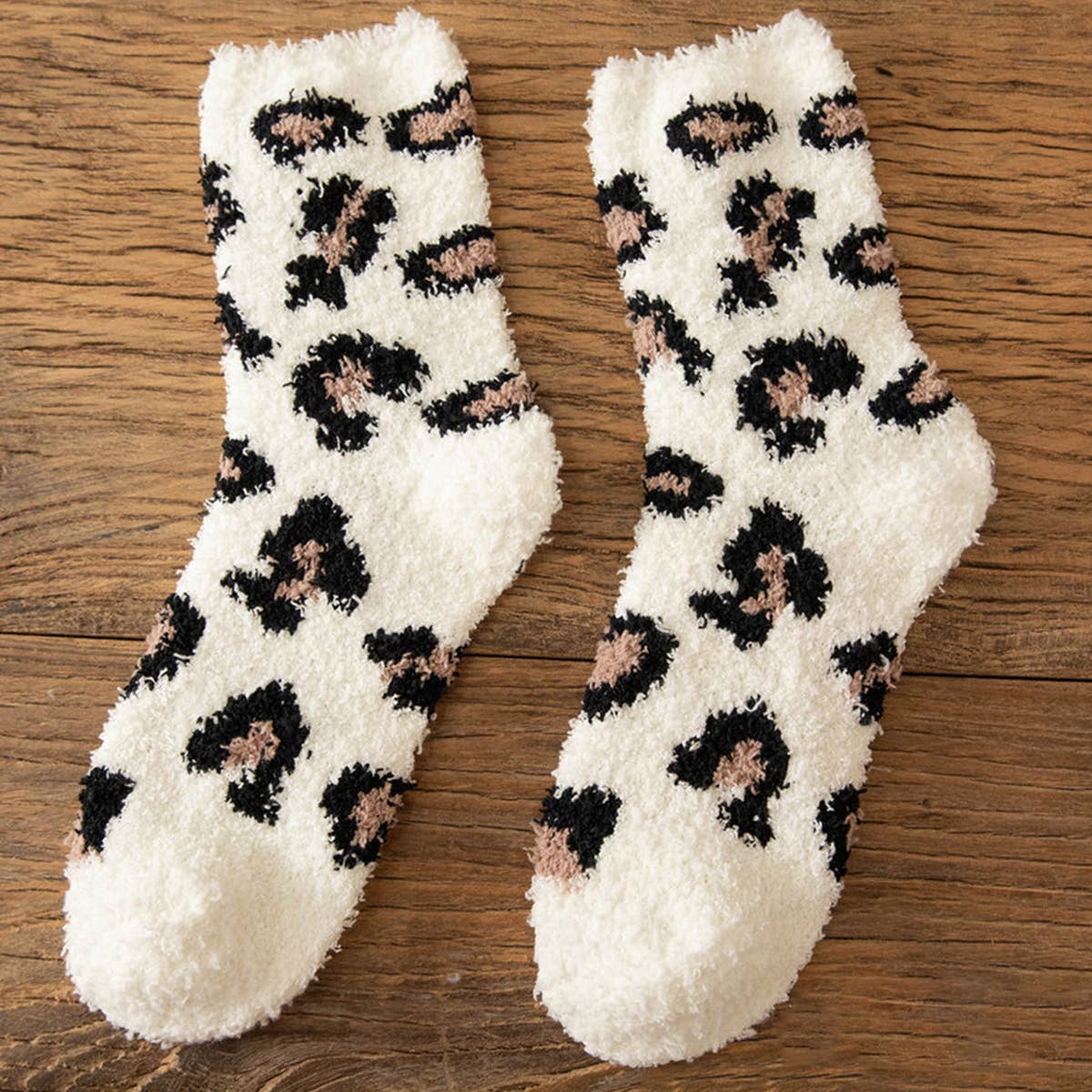 HOME WARM PADDED LEOPARD SOCKS