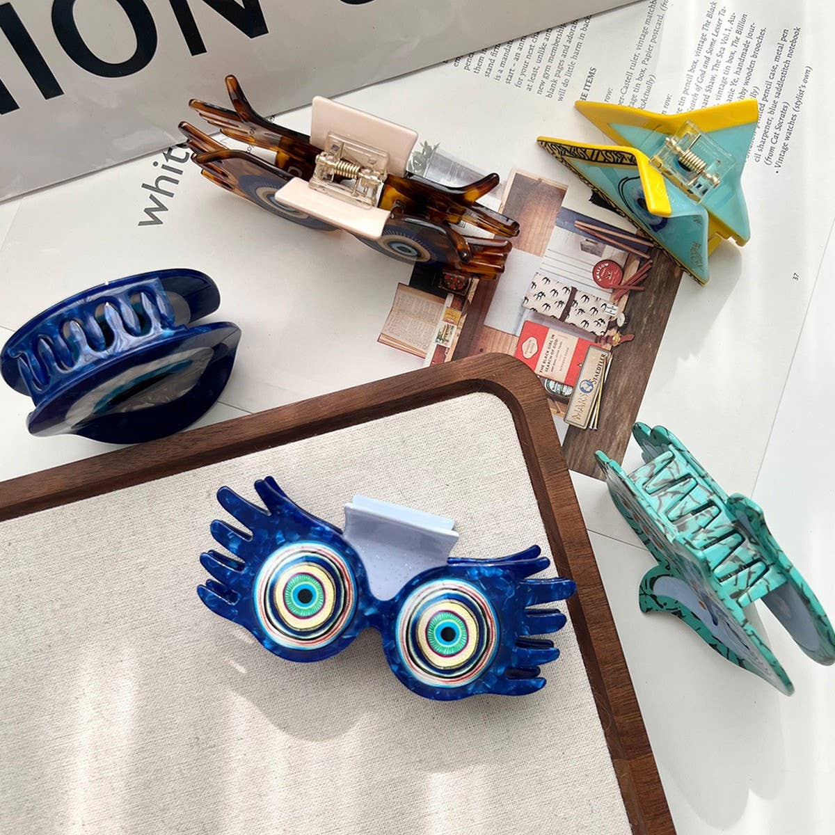 Eye Hand Acetate Large Hair Claw Clip for Women_CWAHA5776