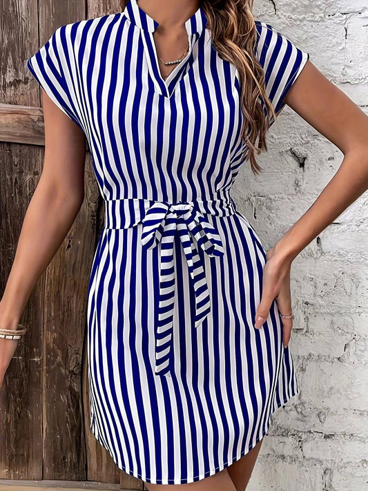 WOMEN'S SLEEVELESS STRIPED LACE-UP DRESS