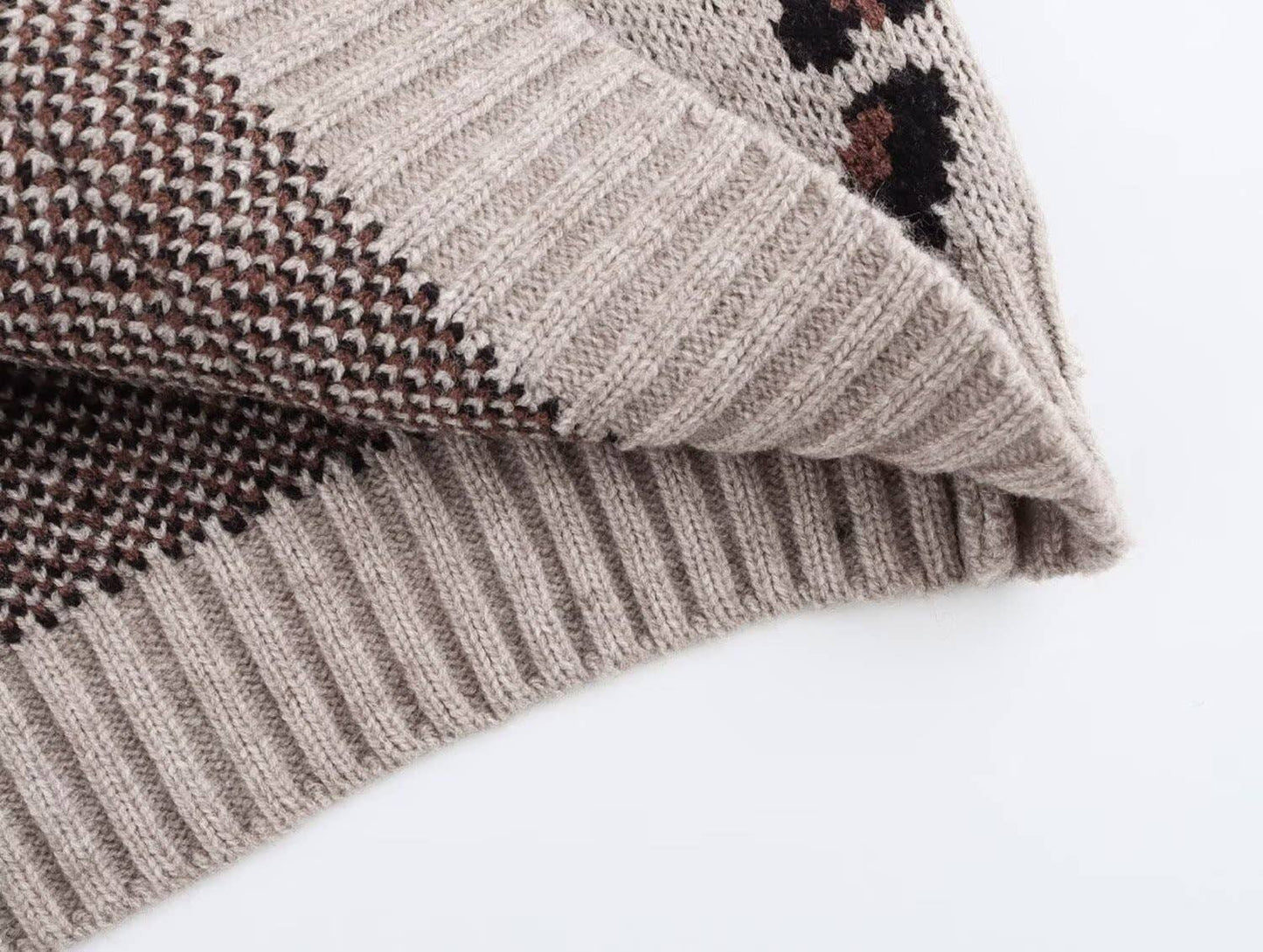 LEOPARD PRINT JACQUARD HOODED KNIT JUMPER