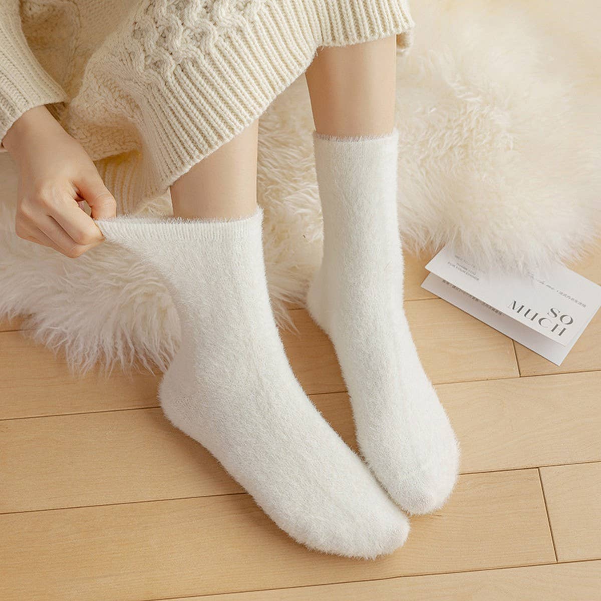 WARM AND LINT-FREE HOME SOCKS