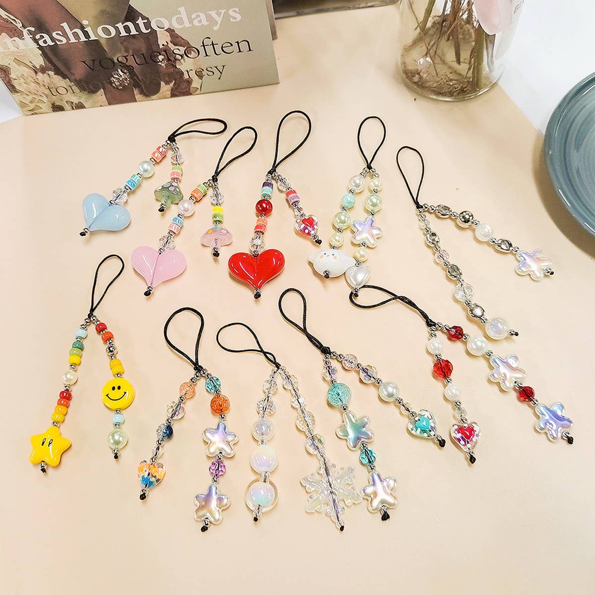 CWMM8727_ALL-MATCH LOVE BEADED MOBILE PHONE CASE LANYARD