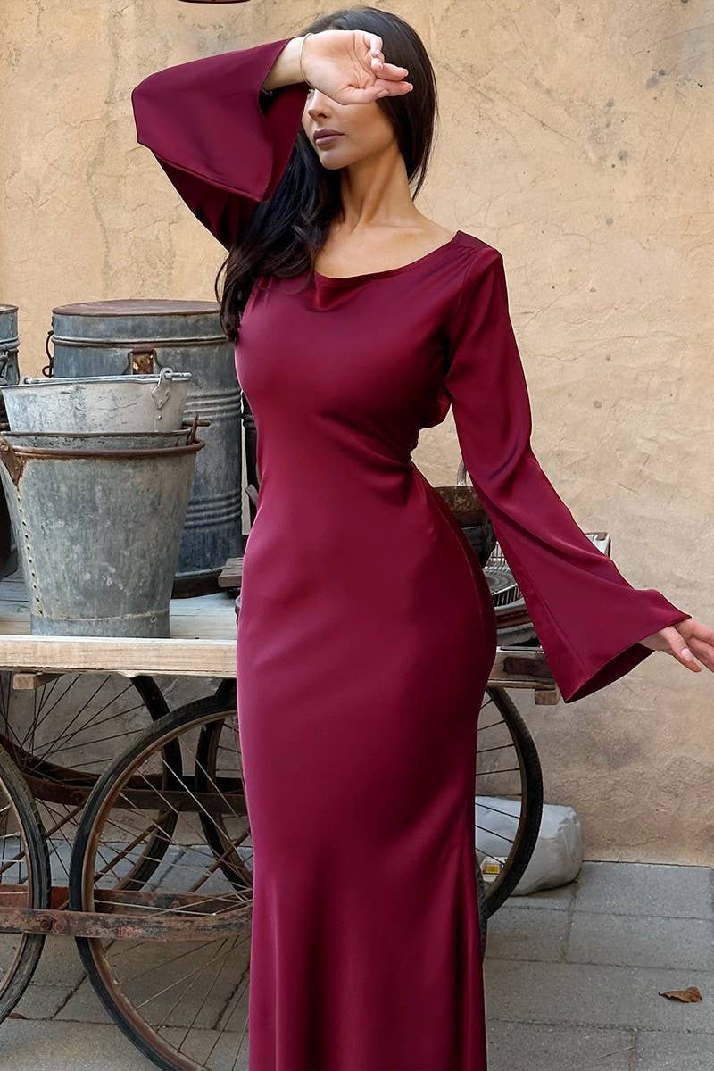 CWDMD5245_SIMPLE LONG SLEEVE FISHTAIL BODYCON DRESS