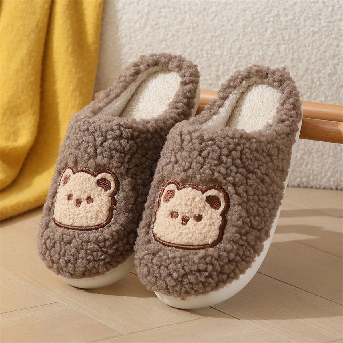 CUTE CARTOON BEAR PLUSH WARM COTTON SLIPPERS