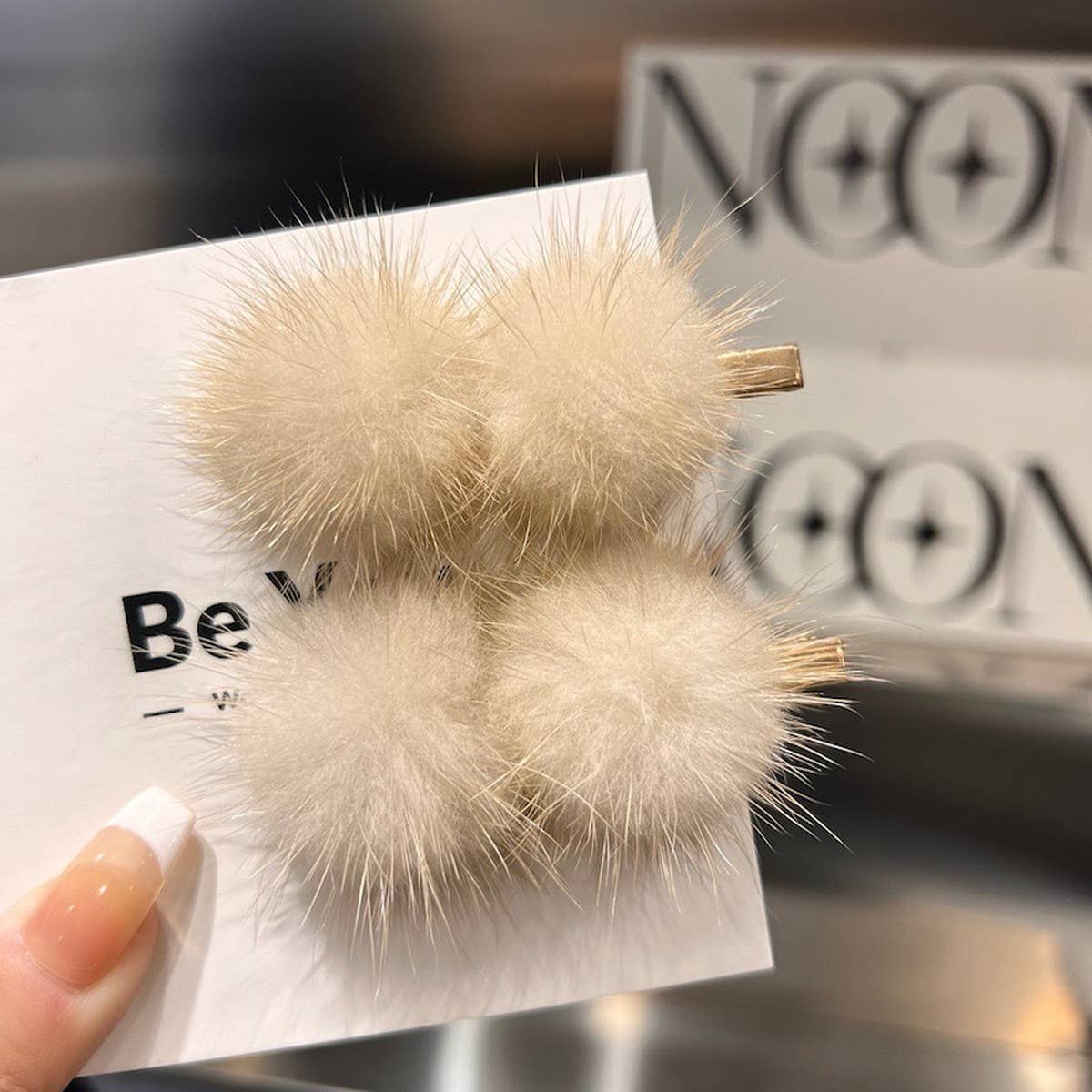 CUTE FURRY HAIRPIN DUCKBILL CLIP BANGS HAIRPIN