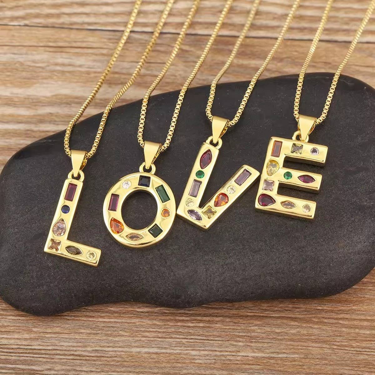 26 Letters Copper Zirconia Pendant Necklace_CWMM5873