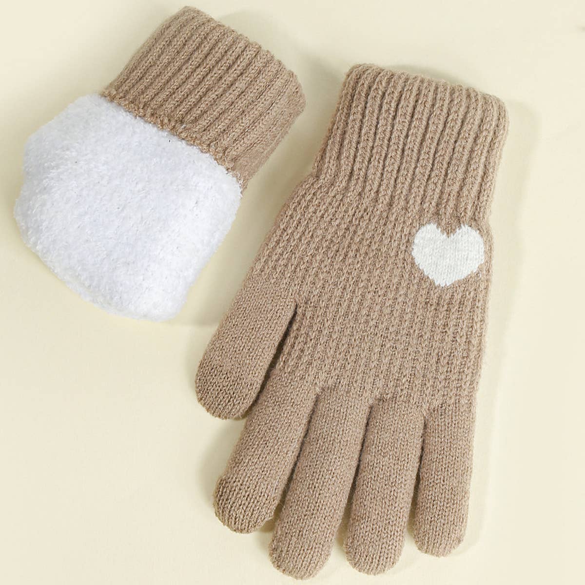 WOMEN HEART JACQUARD KNITTED GLOVES_CWAG0135