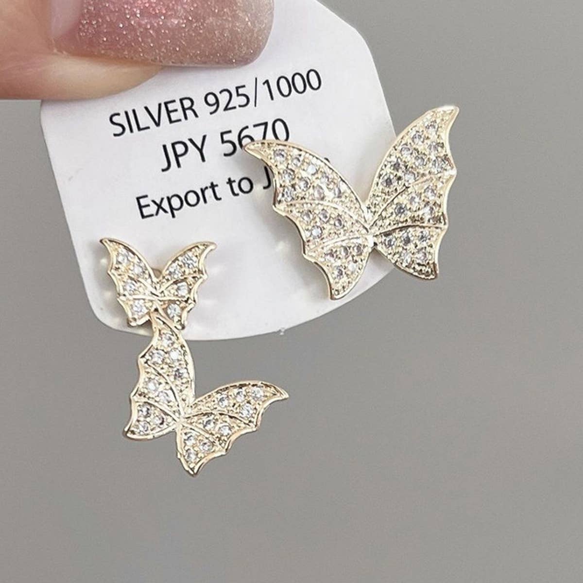 FOREST ASYMMETRIC BUTTERFLY EARRINGS