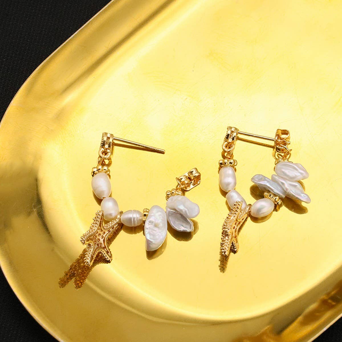 NEW HIGH-END RETRO FASHION PEARL EARRINGS