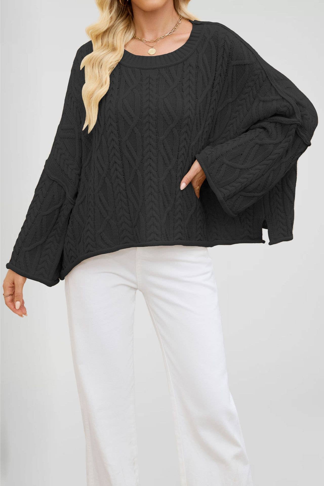 Round-neck short twisted loose knitted sweater