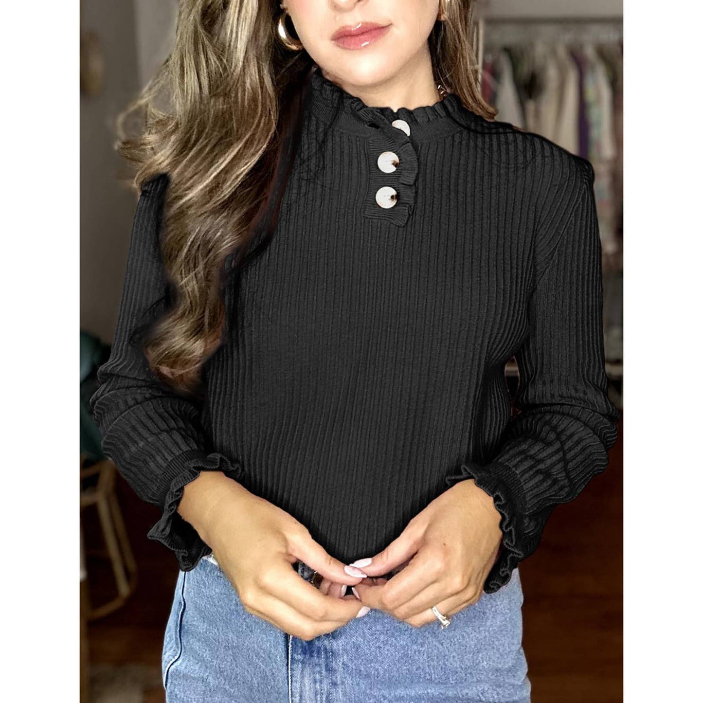 ROUND NECK WOODEN EAR NECK WOMEN'S KNITTED TOP