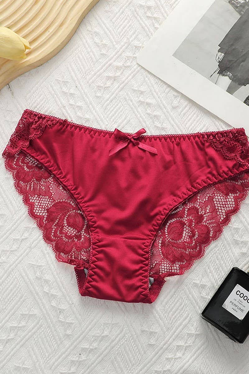 CWMU00267_LACE UNDERWIRE PUSH-UP BRA & PANTY SET