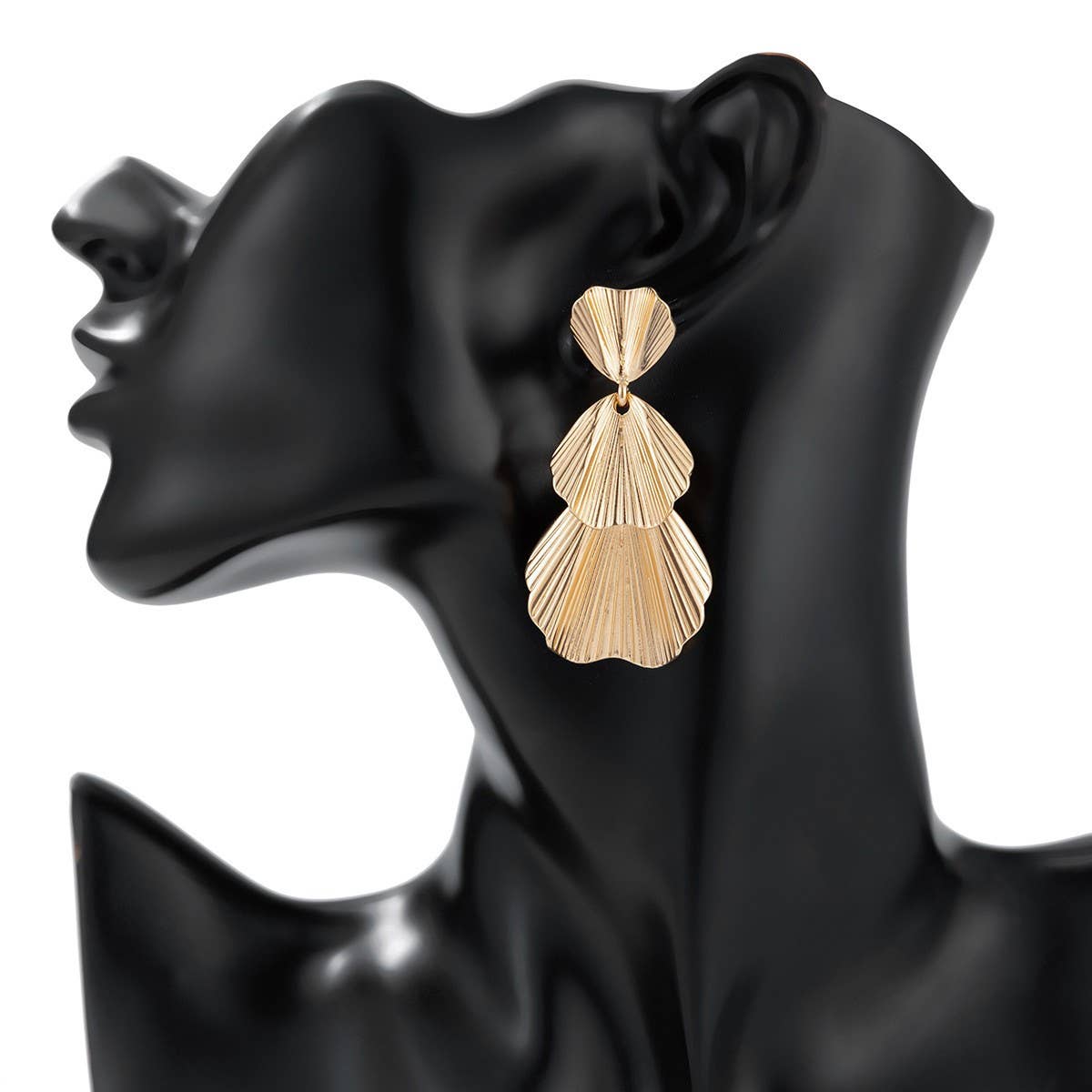 SIMPLE AND ELEGANT TEMPERAMENT RUFFLE EARRINGS