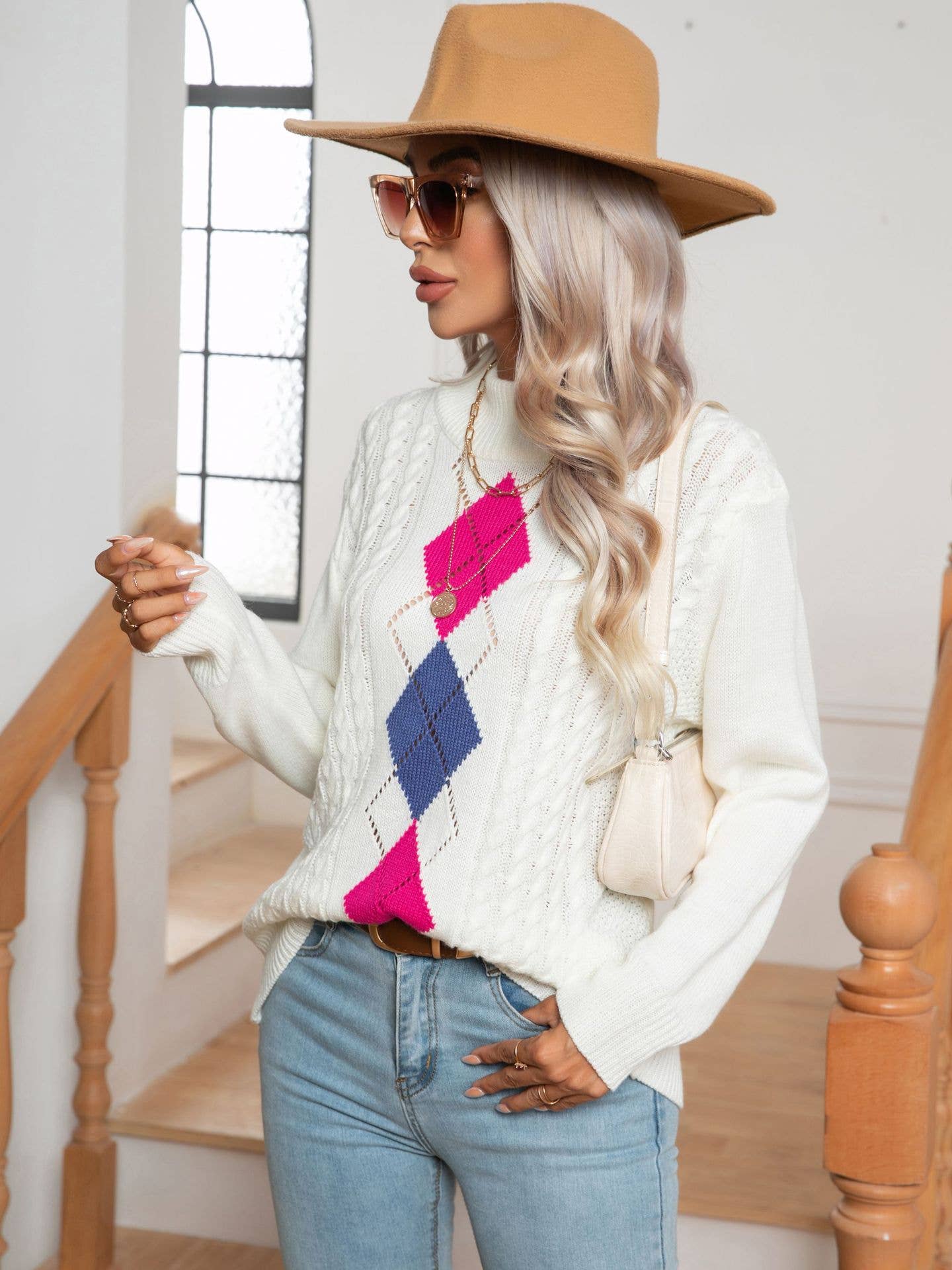 Hollow diamond check long-sleeved knit sweater