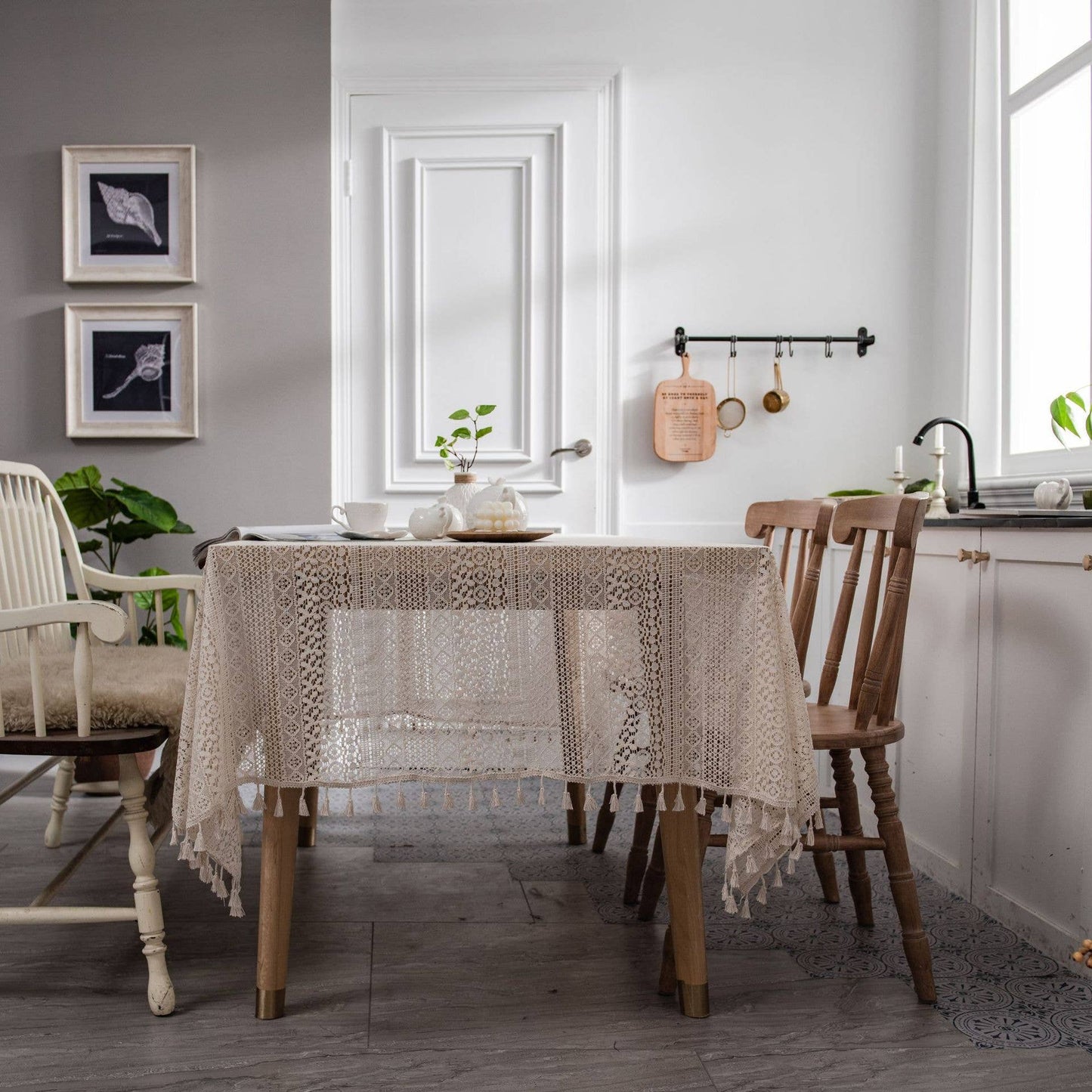 CROCHET HOLLOW TABLECLOTHS WITH TASSELS