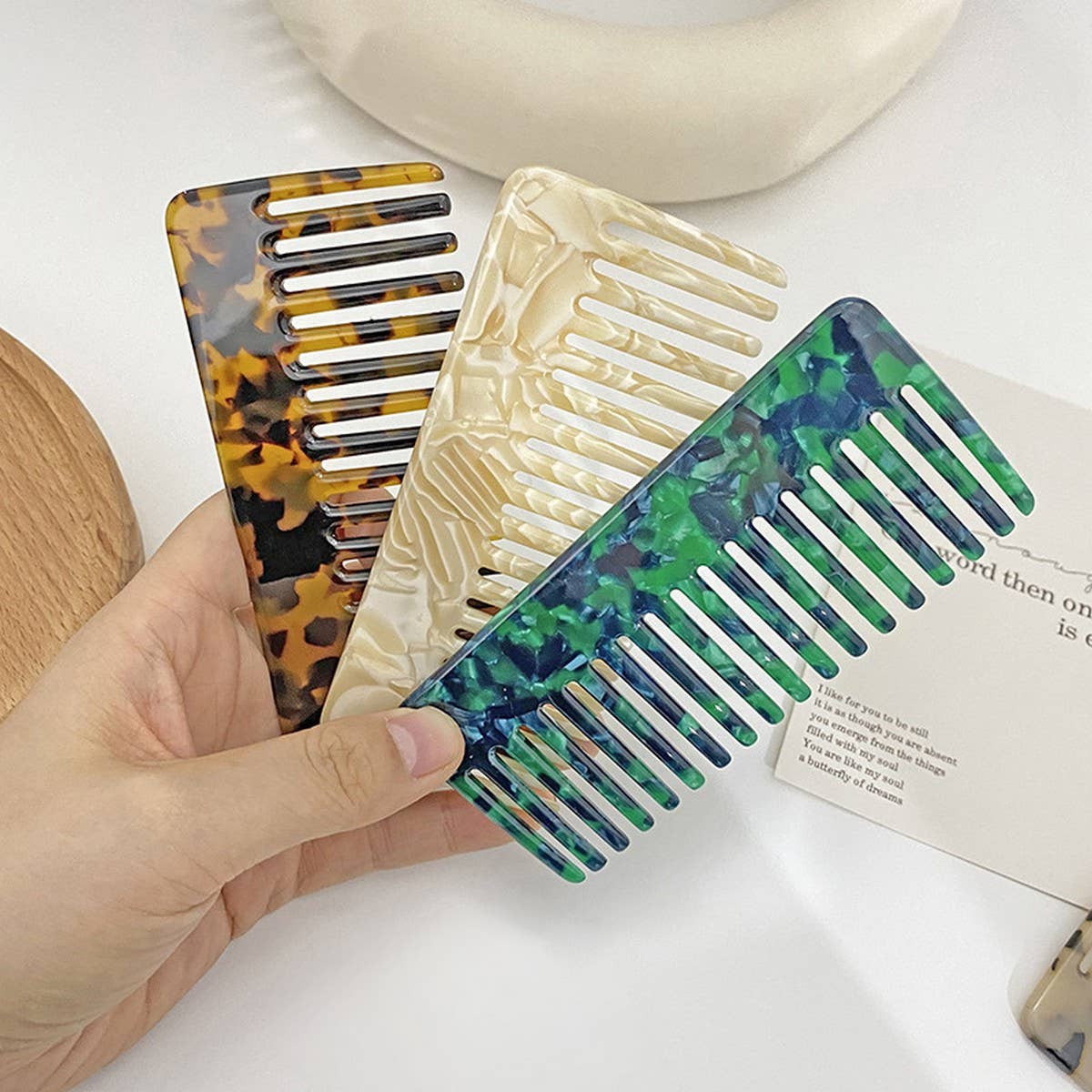 Retro Acetate Hair Comb Floral Colorful Design_CWMM6401