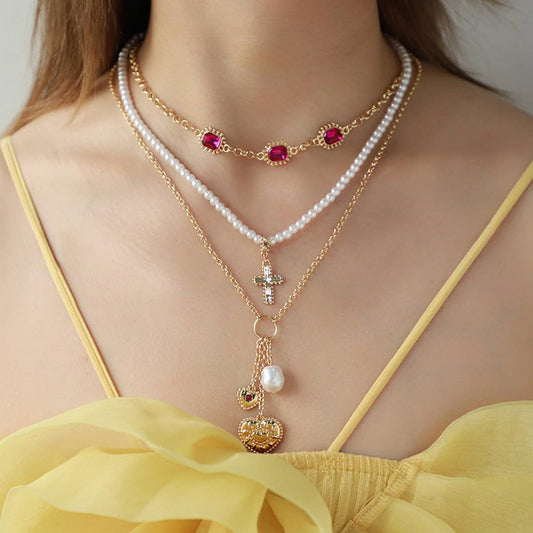 WOMEN'S DIAMOND PEARL HEART PENDANT NECKLACE