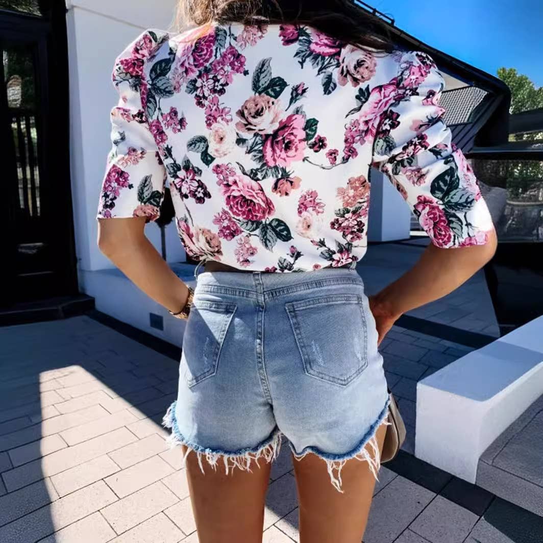 Simple ripped fringe straight leg denim shorts
