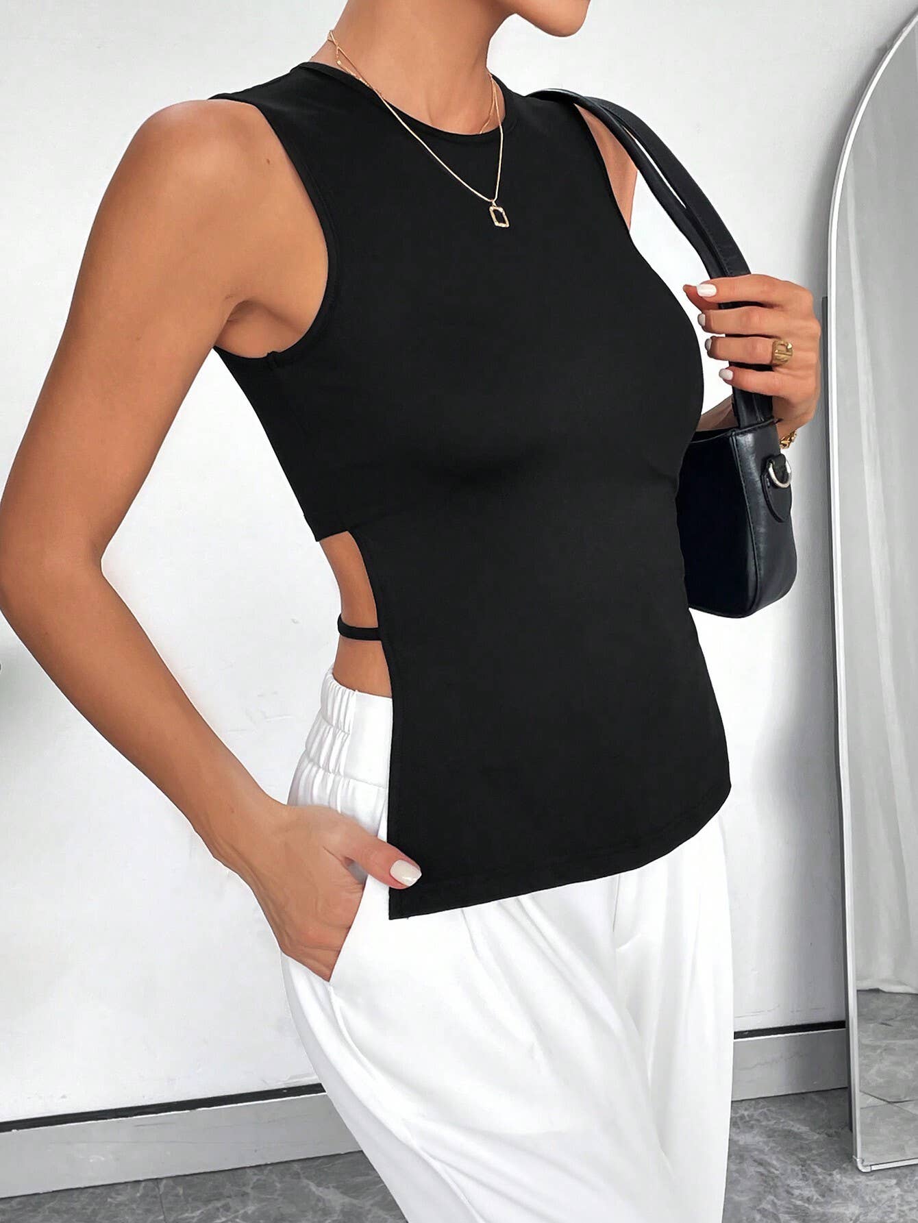 Simple sexy vest asymmetry from front to back top