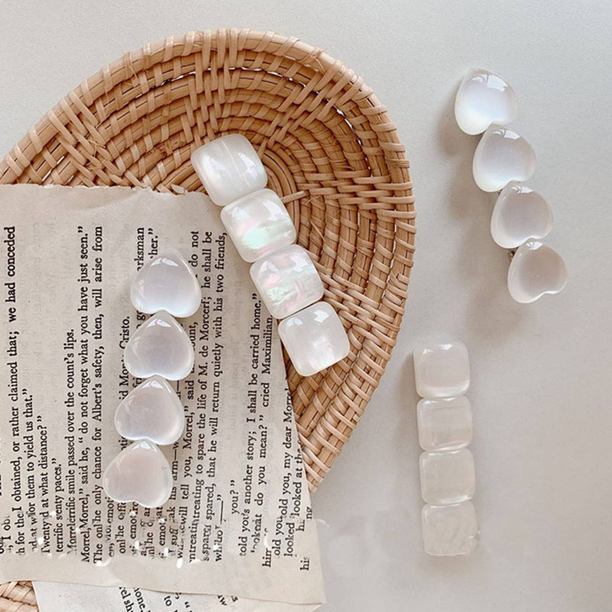 Cat-Eye Heart Hair Clip, Sweet Back Pin for Girls_CWAHA4744