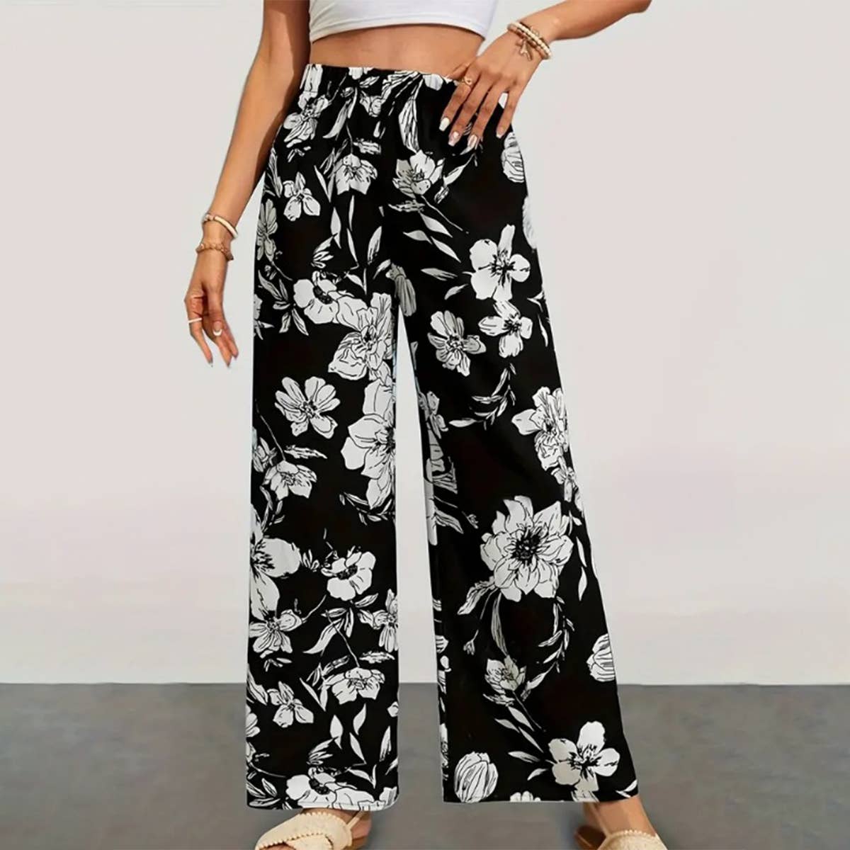 Lace-up printed high-waisted wide-leg pants