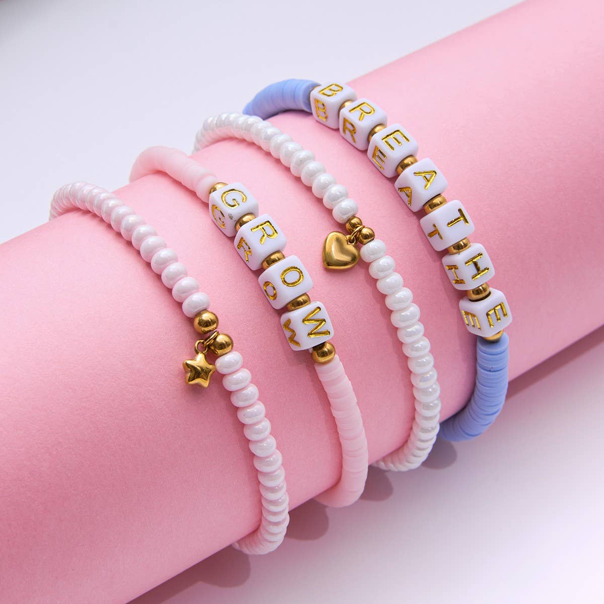 Sweet Blue Beaded Bracelet in 18K Gold Steel