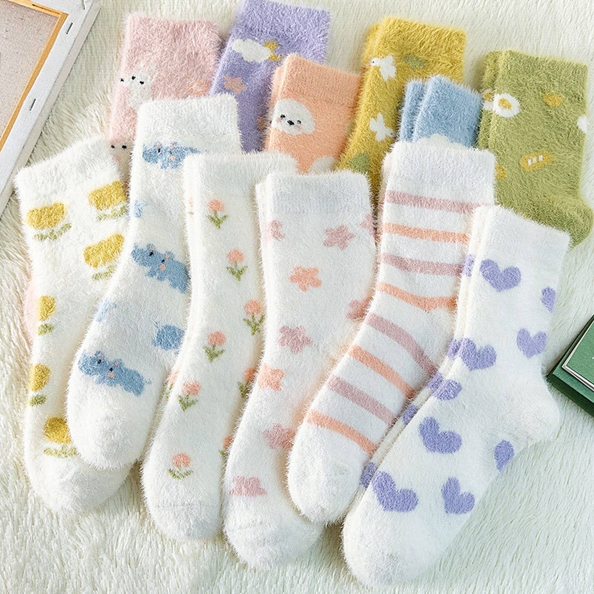 MID-TUBE WINTER WARM CUTE PLUSH SNOW SOCKS